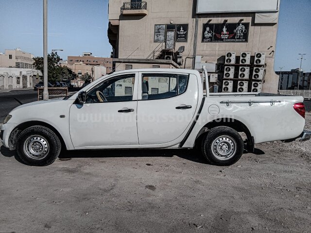 2015 Mitsubishi L200