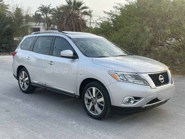 2014 نيسان باث فايندر
