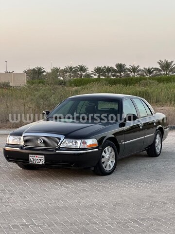 2003 فورد جراند ماركيز