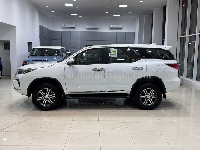2025 Toyota Fortuner