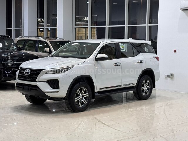 2025 Toyota Fortuner
