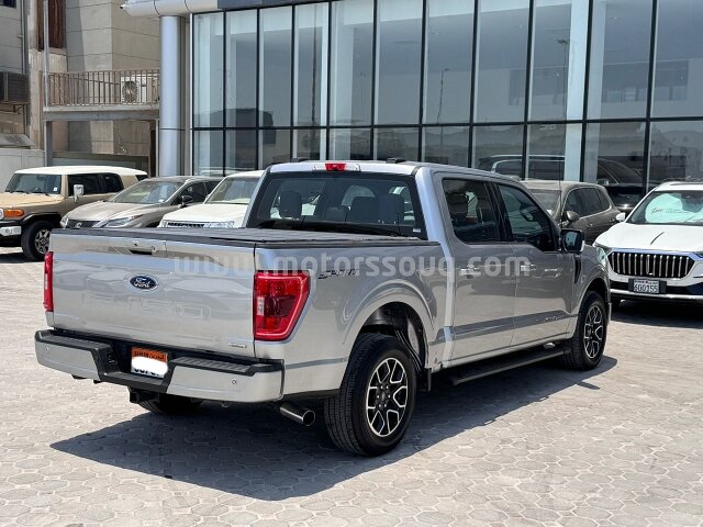 2021 فورد إف 150