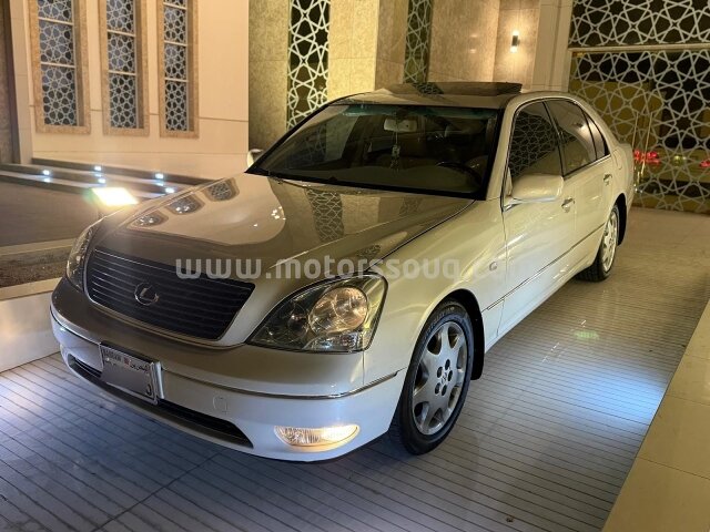 2003 Lexus LS