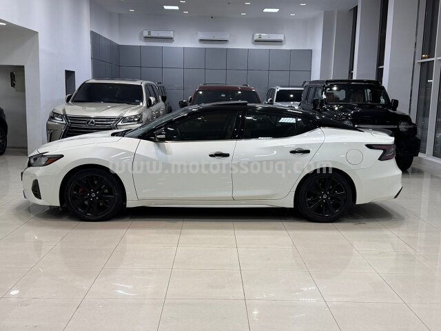 2020 Nissan Maxima