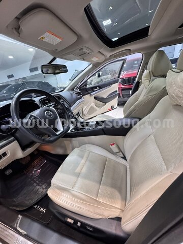 2020 Nissan Maxima