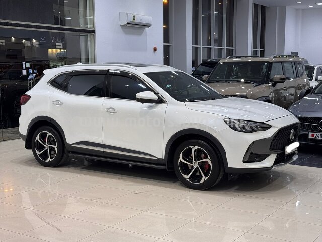 2024 MG HS
