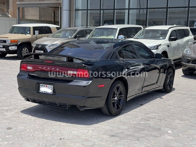 2014 دودج تشارجر