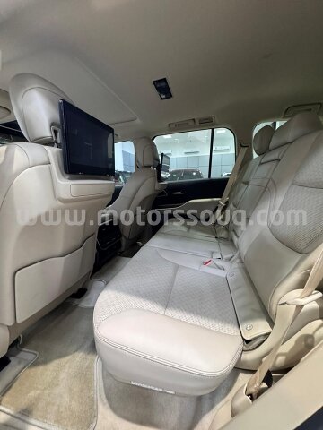 2022 Toyota Land Cruiser