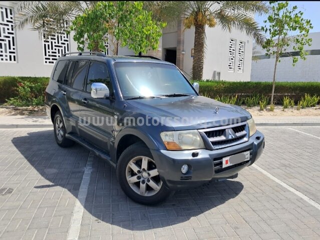2002 Mitsubishi Pajero