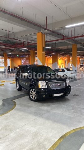 2009 GMC Denali