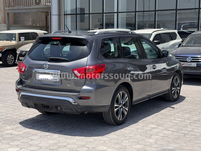 2018 نيسان باث فايندر