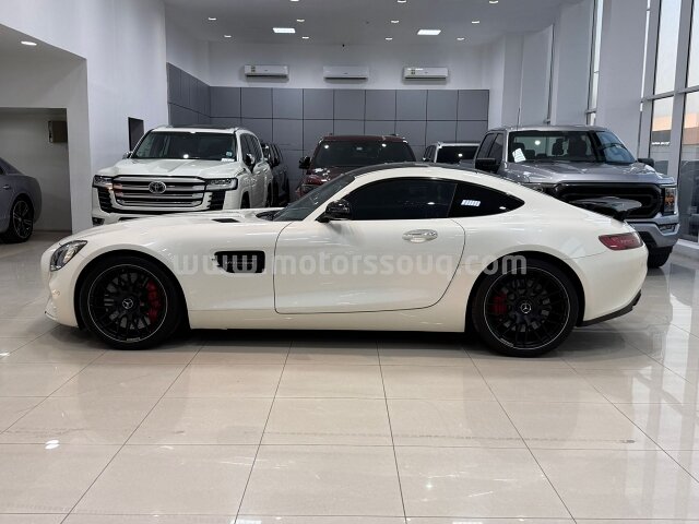 2016 Mercedes-Benz AMG GT