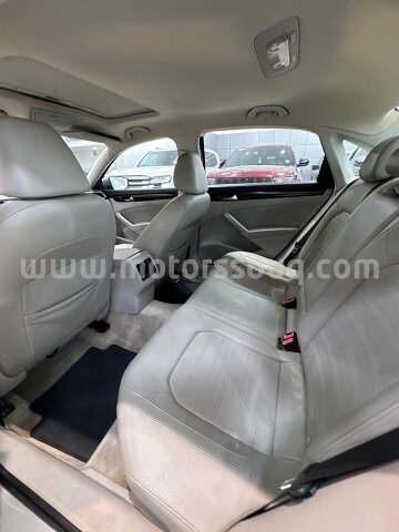 2014 Volkswagen Passat