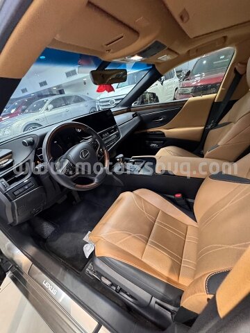 2023 Lexus ES