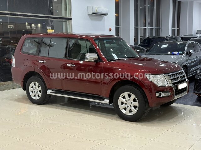 2020 Mitsubishi Pajero