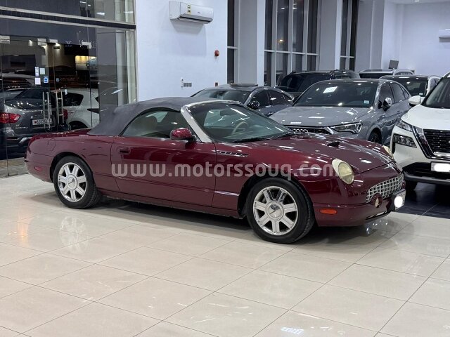 2004 Ford Thunderbird