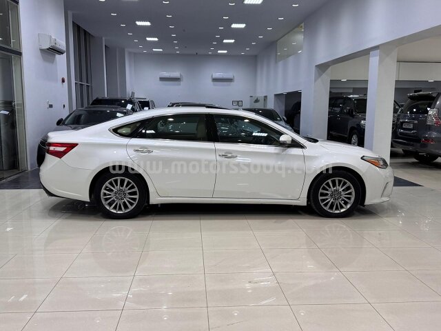2017 Toyota Avalon