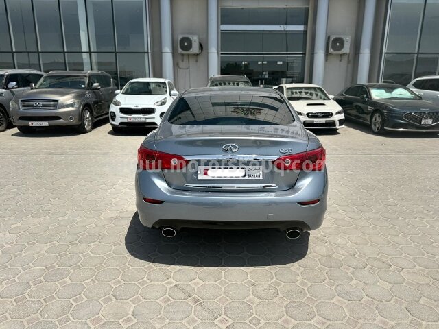 2015 Infiniti Q50
