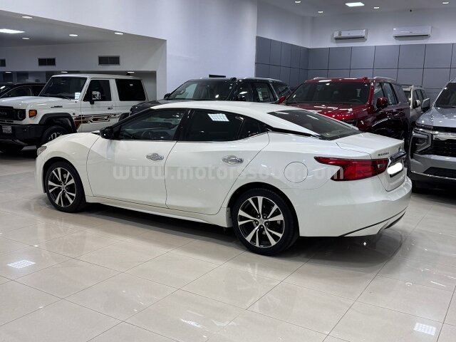 2016 Nissan Maxima