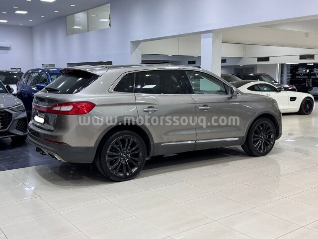 2016 Lincoln MKS