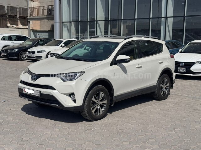 2018 تويوتا راف 4