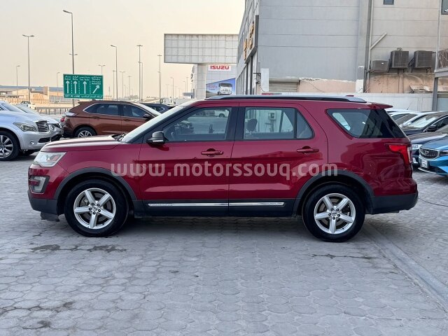 2016 Ford Explorer