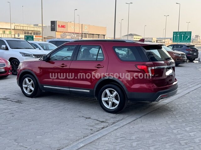 2016 Ford Explorer