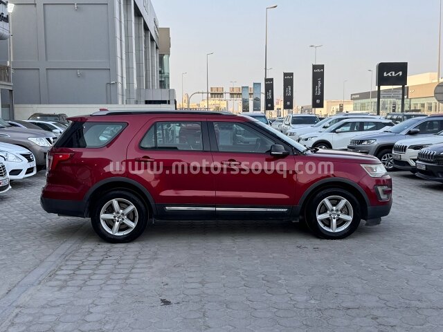2016 Ford Explorer