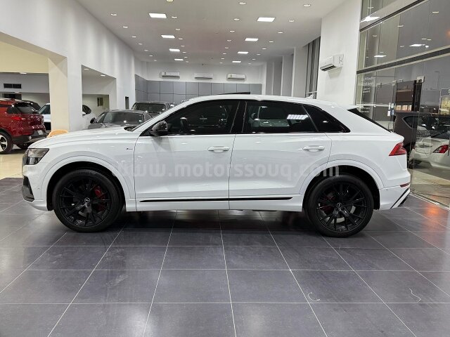 2021 Audi Q8