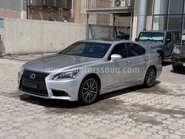 2015 Lexus LS