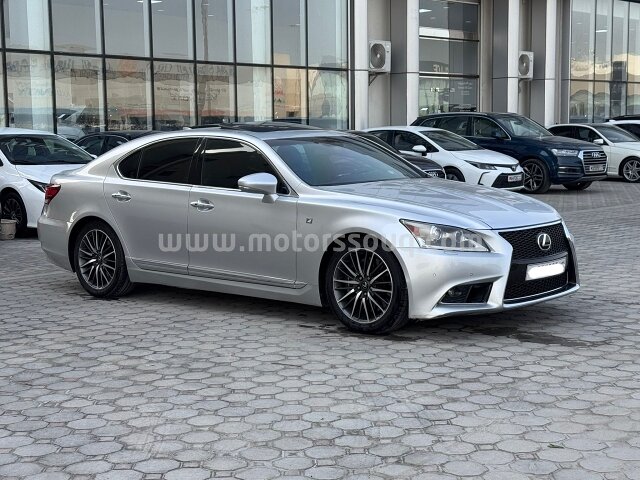 2015 Lexus LS