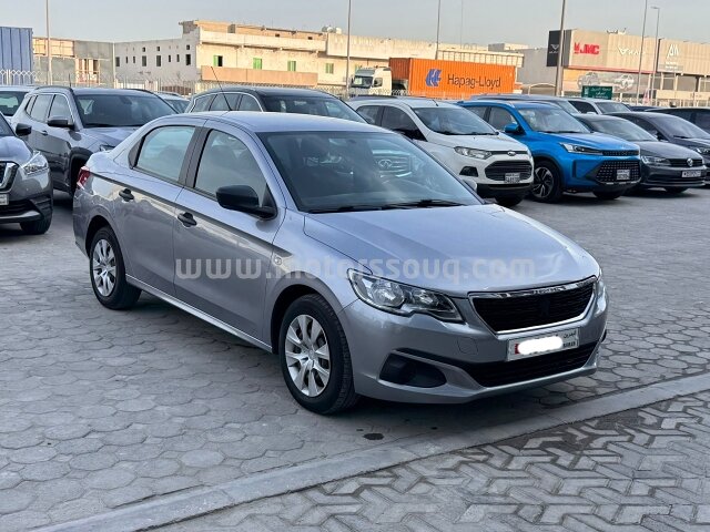 2021 بيجو 308