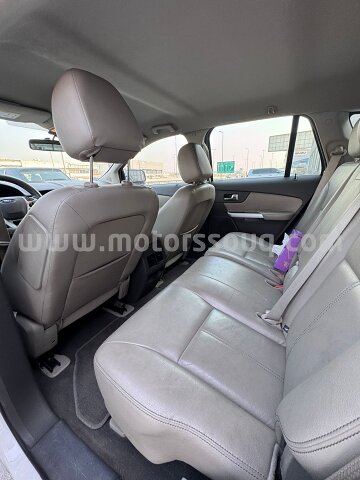 2013 فورد إيدج