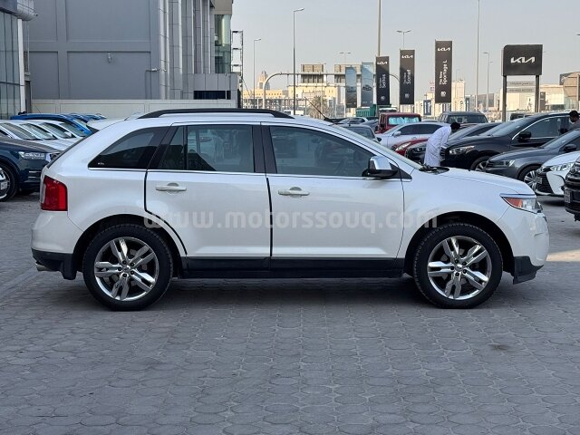 2013 فورد إيدج