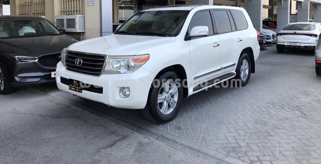 2014 Toyota Land Cruiser