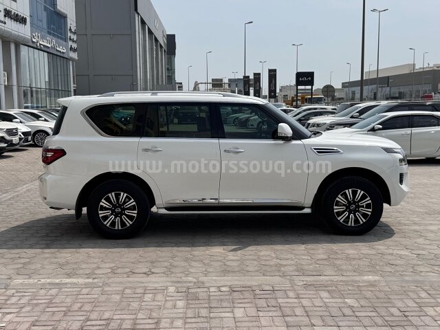 2020 Nissan Patrol
