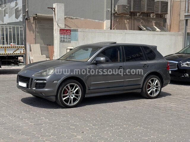 2010 Porsche Cayenne