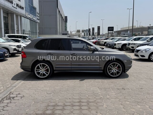 2010 Porsche Cayenne