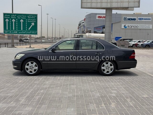 2005 Lexus LS