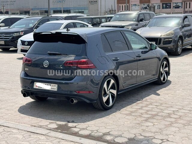 2018 Volkswagen Golf