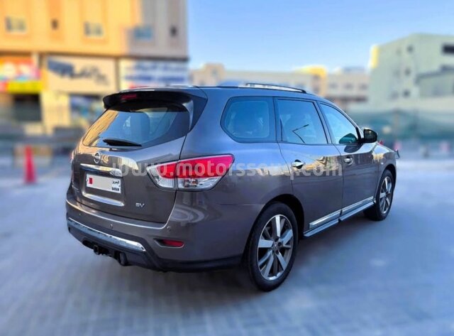 2014 نيسان باث فايندر