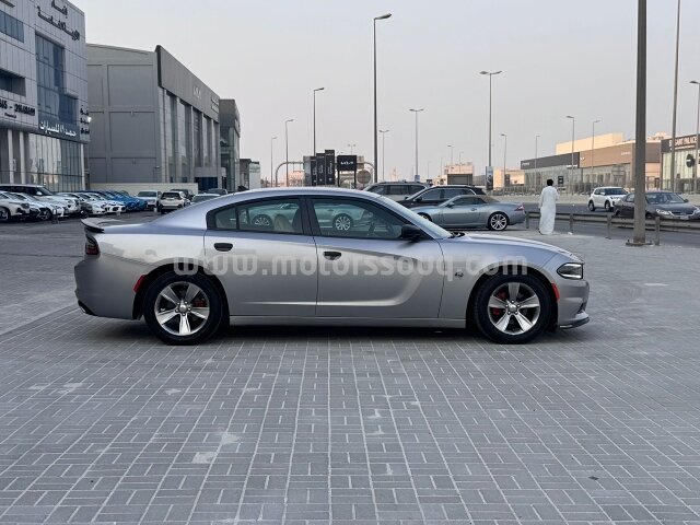 2016 دودج تشارجر