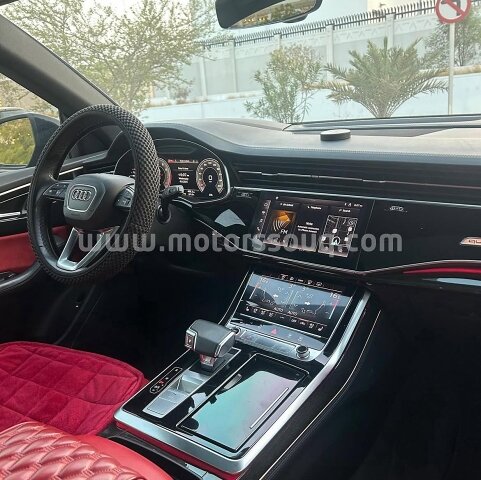 2021 أودي كيو 8