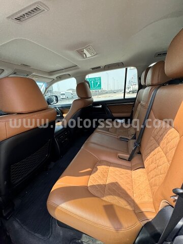 2021 Toyota Land Cruiser