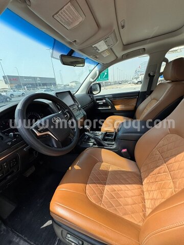 2021 Toyota Land Cruiser