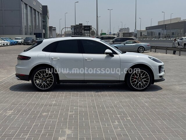 2021 Porsche Macan
