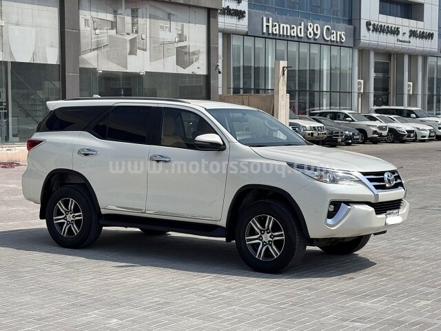 2020 Toyota Fortuner