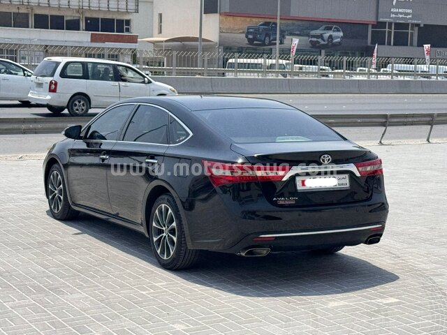 2017 Toyota Avalon