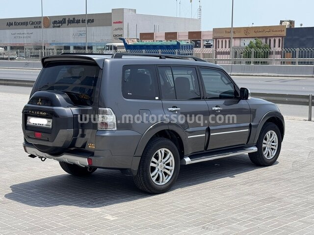 2019 Mitsubishi Pajero