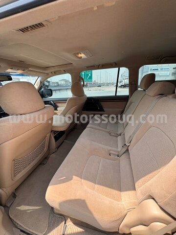 2012 Toyota Land Cruiser